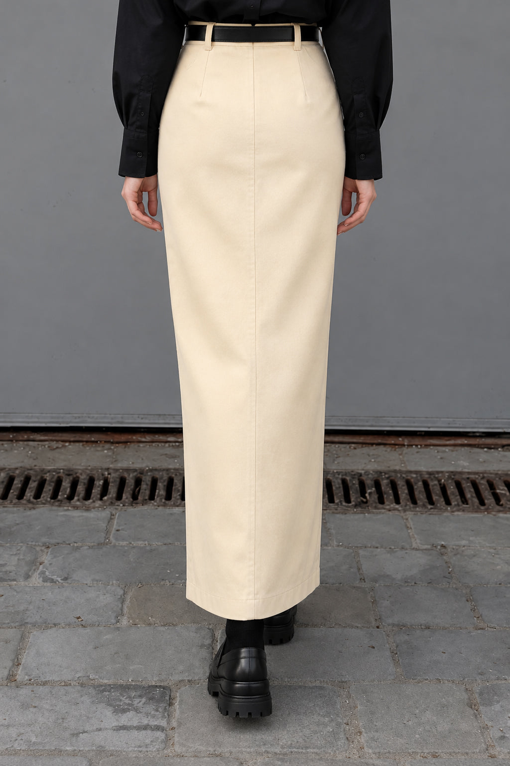 Effortless Slit Graceful Maxi Skirt
