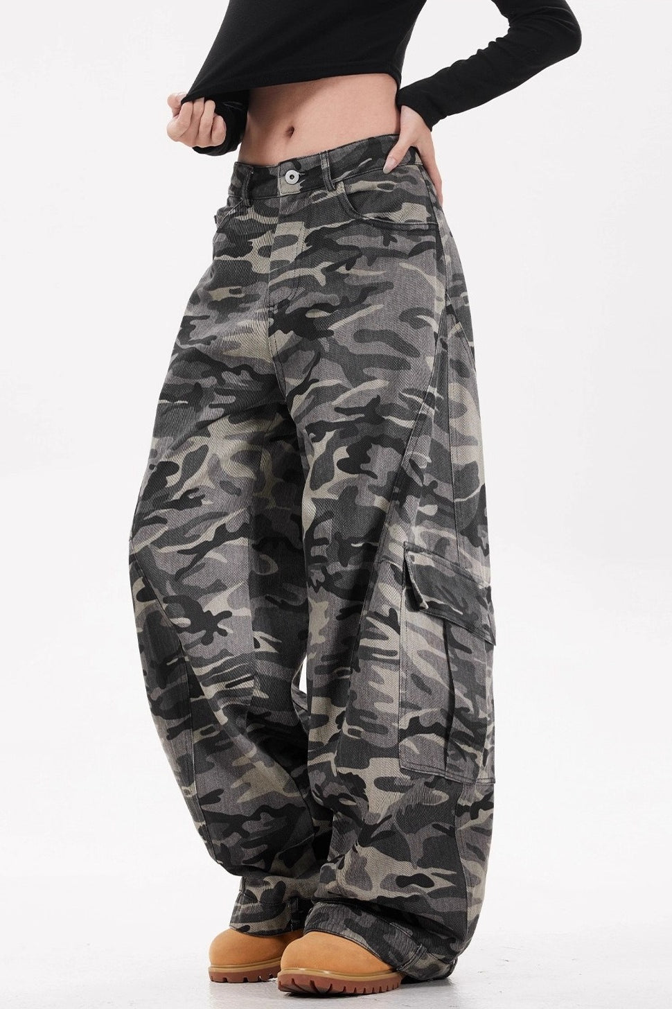 Camouflage Barrel Leg Wide Leg Pants Main image