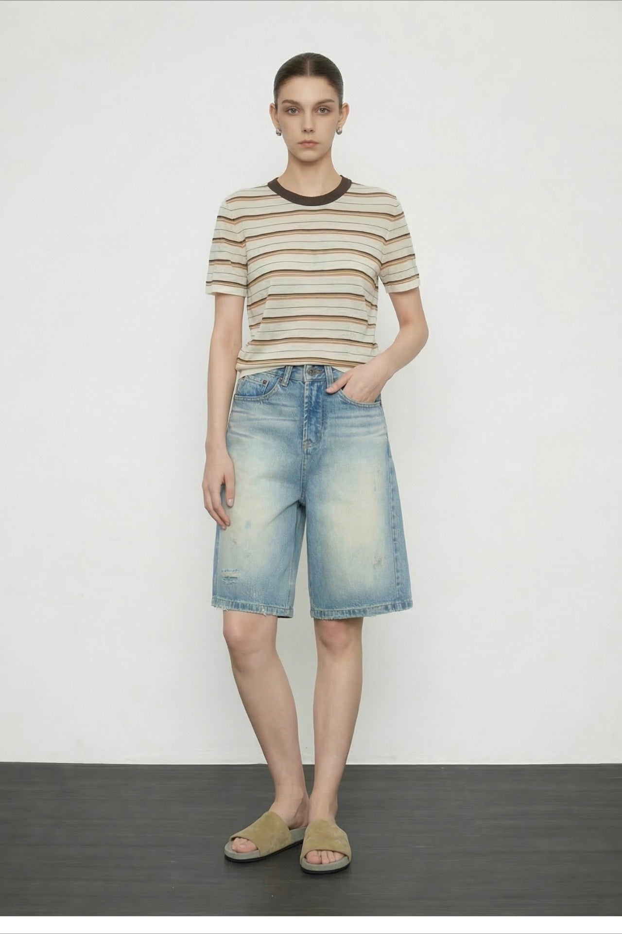 Vintage Wash Straight Cutoff Shorts Main image