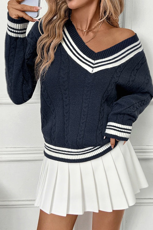 Contrast V-Neck Cable Knit Sweater Secondary image