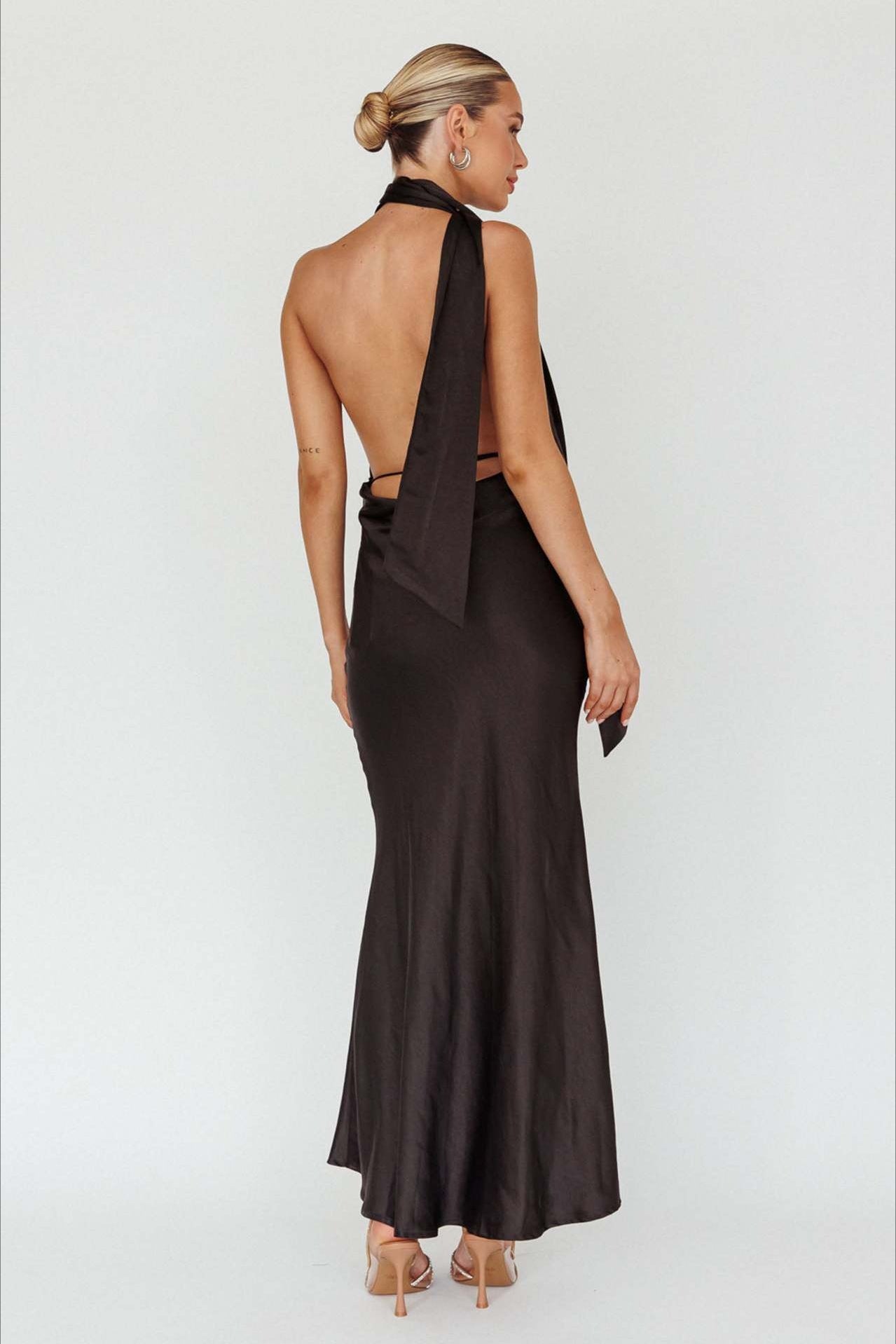 Solid Deep V Halter Backless Fitted Dress