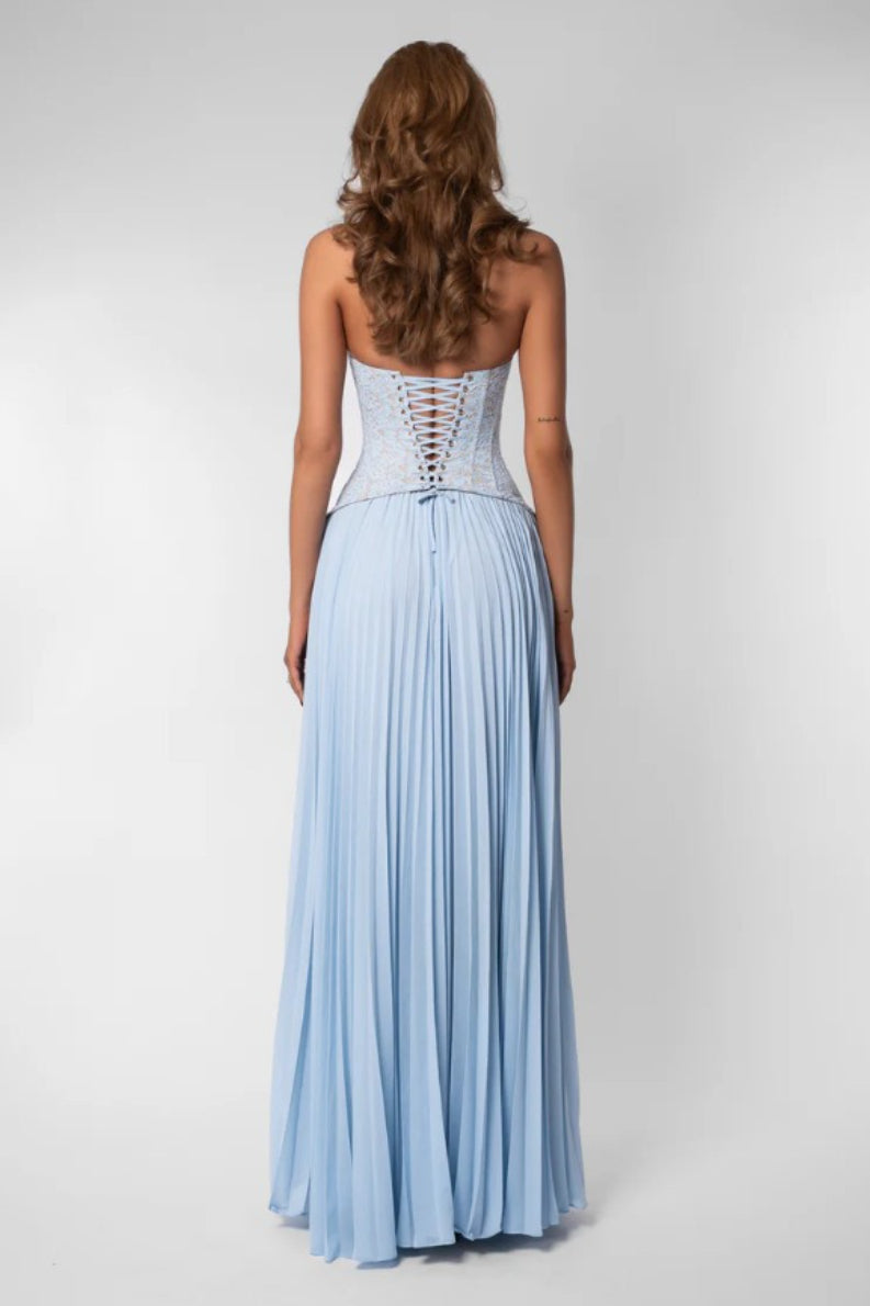 Low Cut Halter Bodycon Vacation Dress