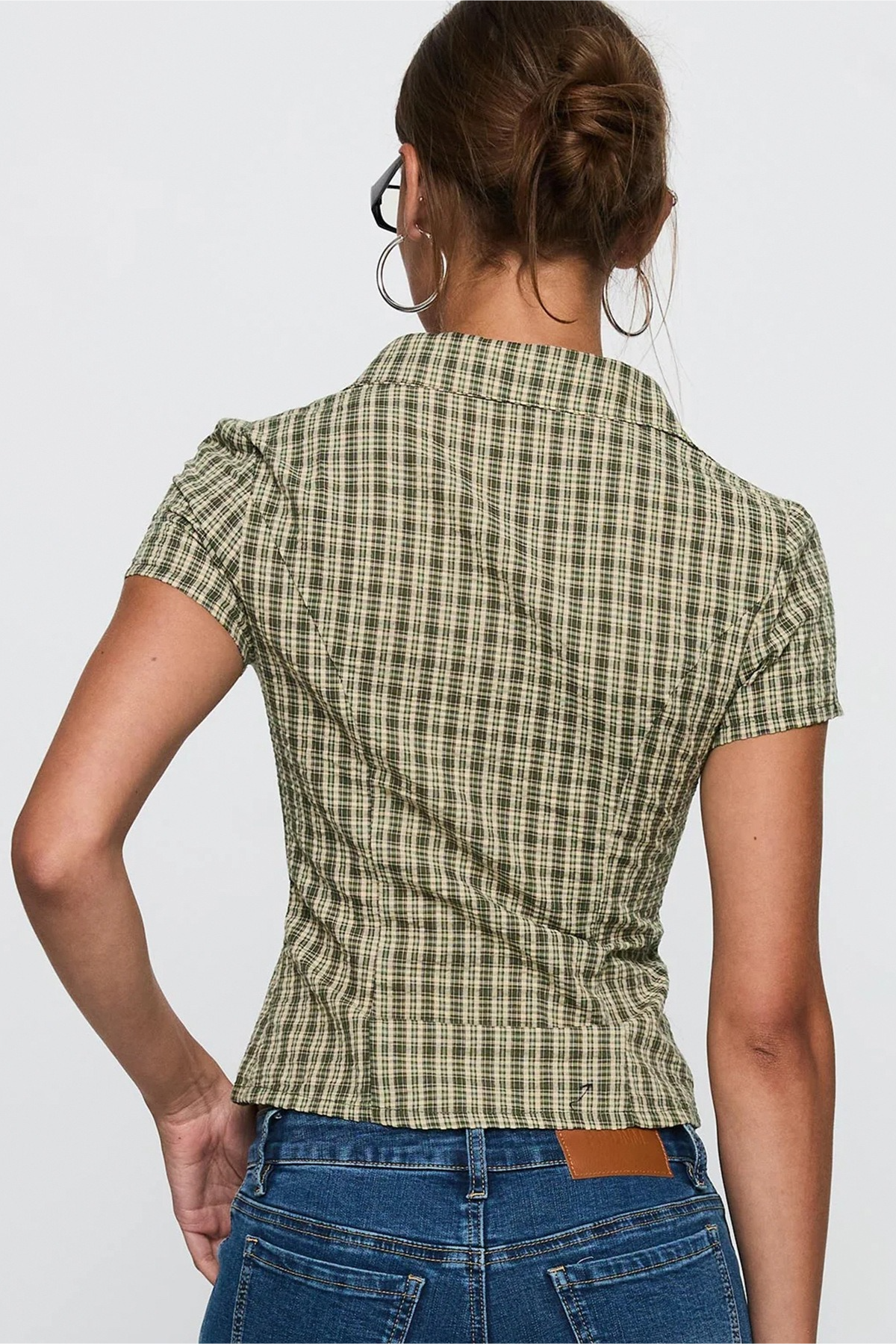 British Style Plaid Ruffled V Neck Puff Sleeve Tie Waist Blouse Secondary image