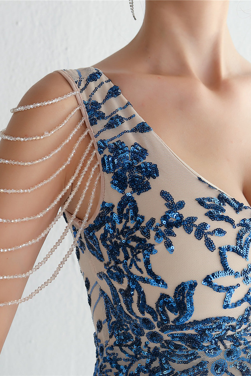 Elegant Long Slim Sequin Formal Event Sequin Dress Secondary image