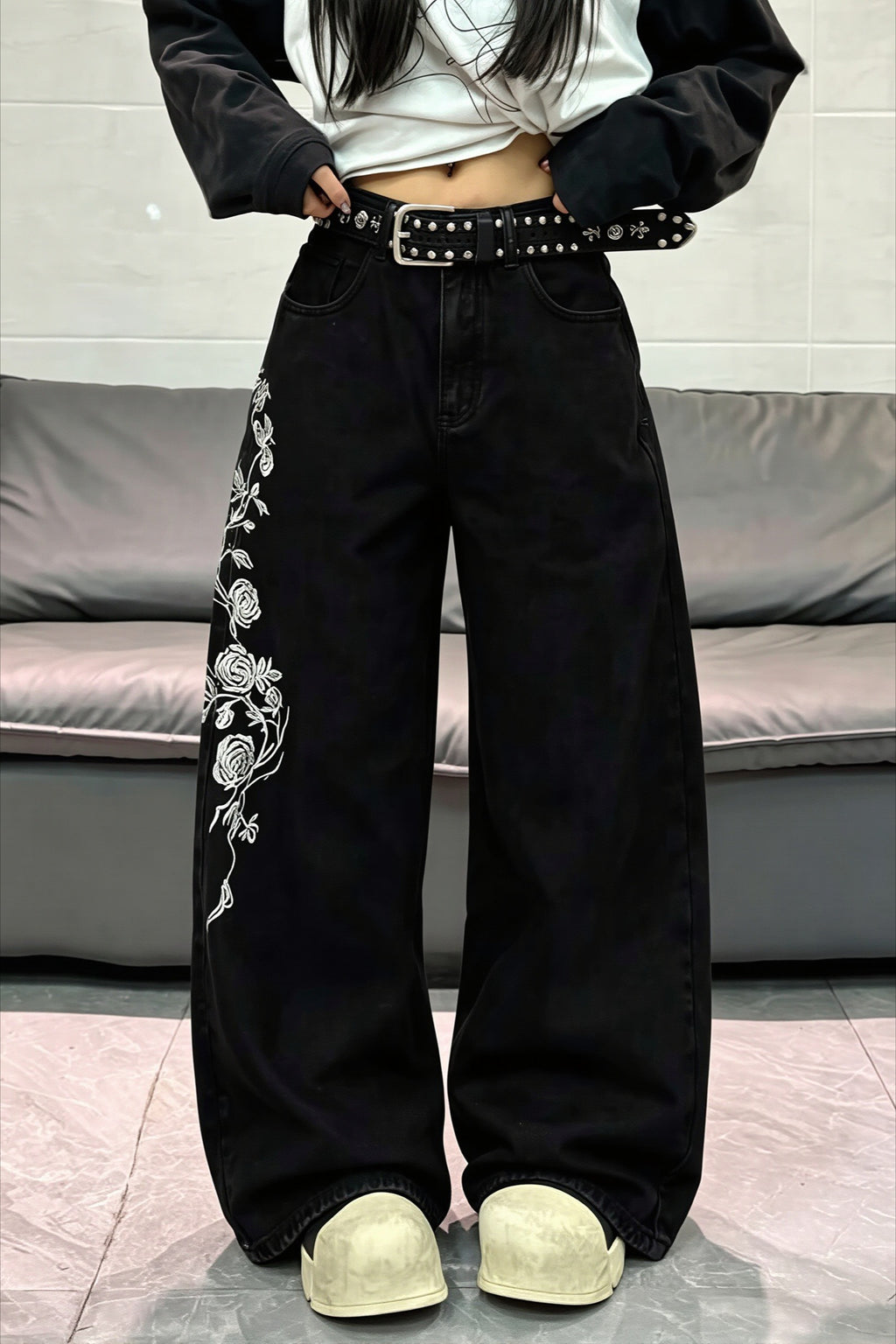 Rose Embroidered Stretch Straight Leg Jeans