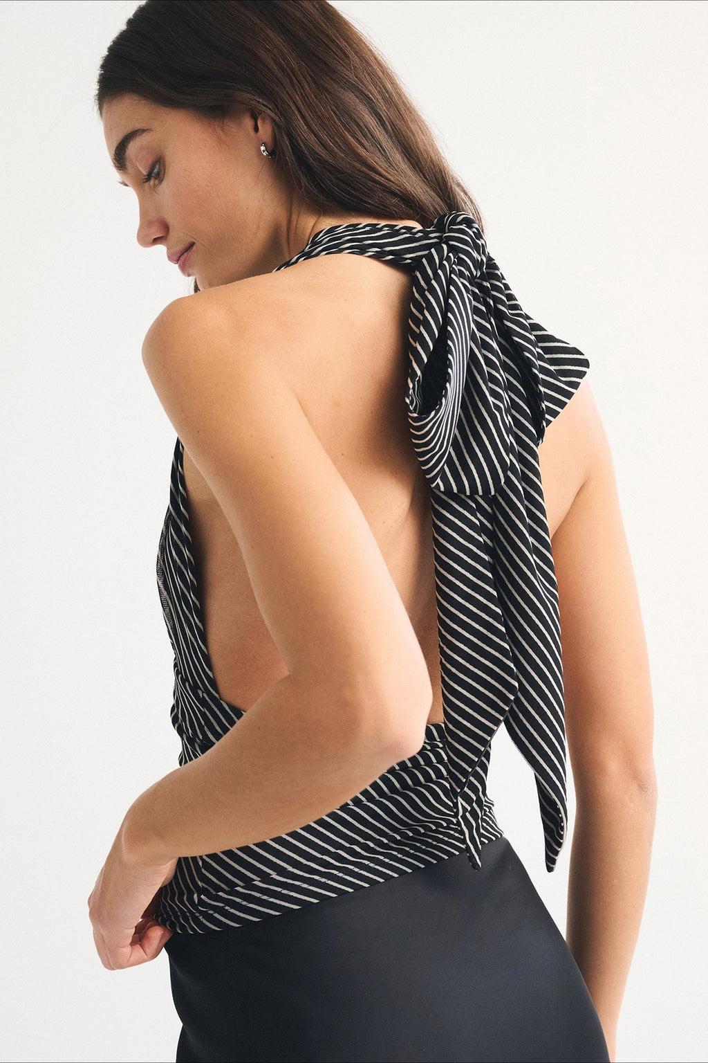 Retro Contrast Halter Mesh Panel Crop Top