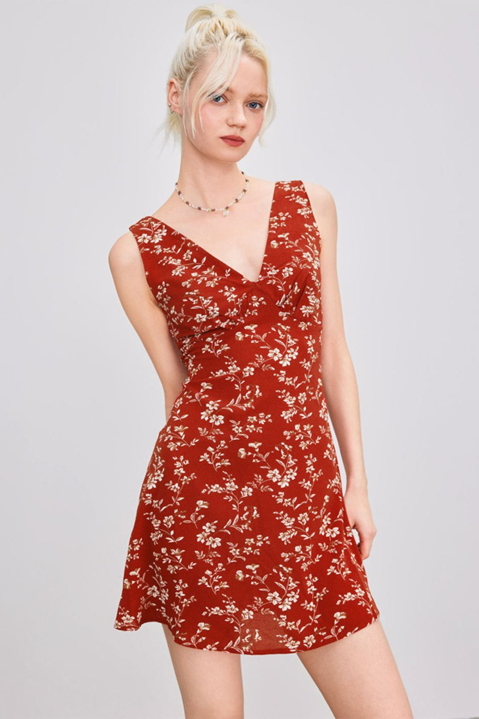 Elegant Floral Print Deep V Mini Dress Main image