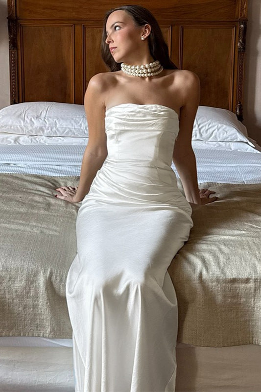 Solid Satin Ruched Slim Strapless Formal Dress Secondary image