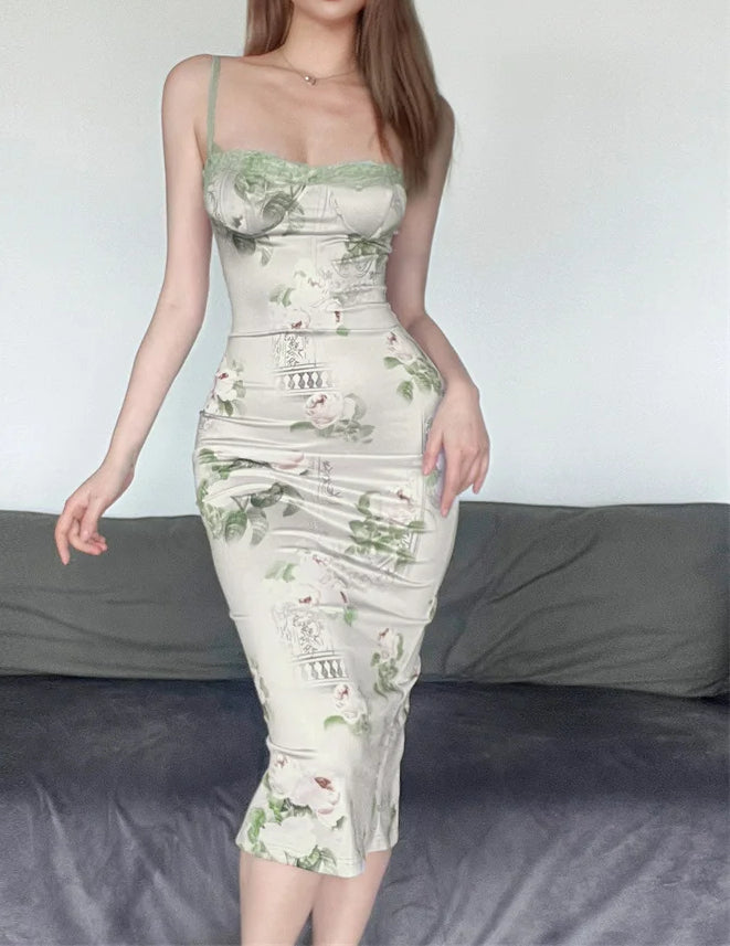 Retro Suspender Queen Floral Dress Secondary image