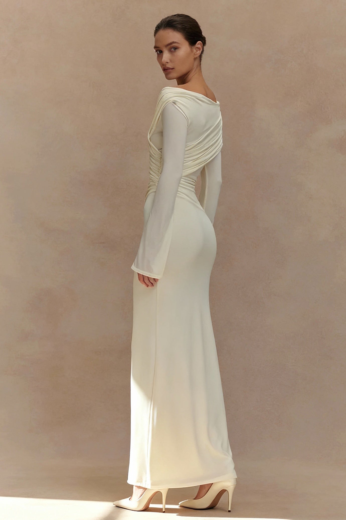 V Neck Long Sleeve Ruched High Waist Maxi Dress Secondary image