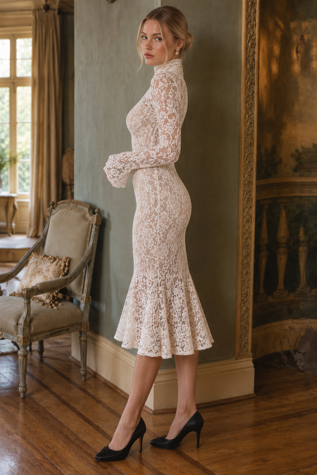 Lace Slim Bodycon Lined Midi Dress