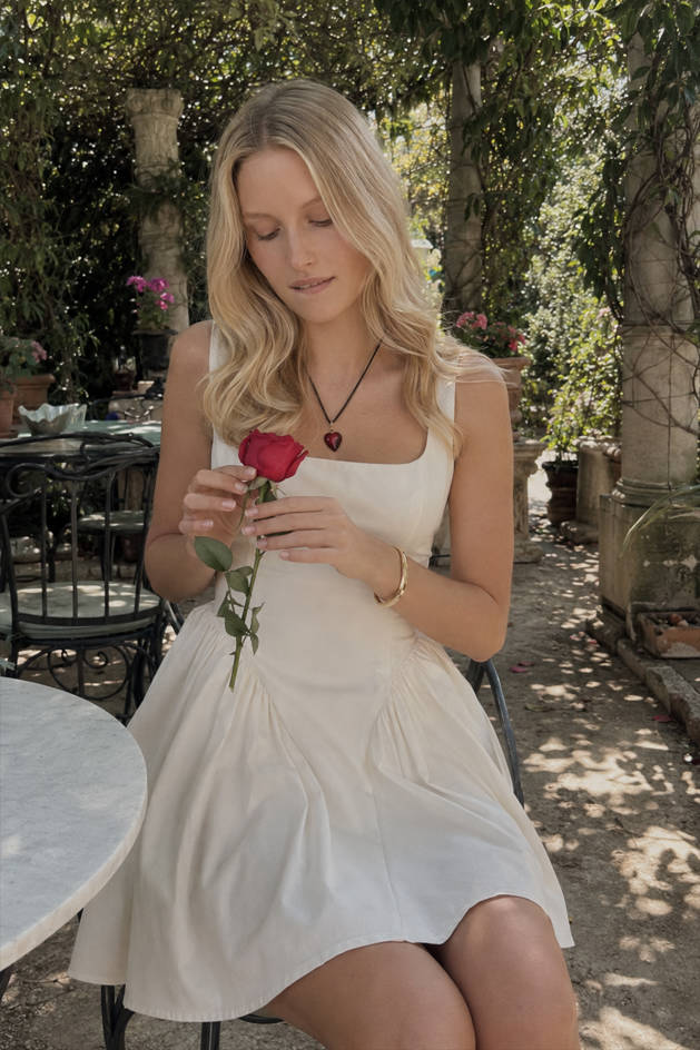 Sexy Backless Bow Tie Party Dress Secondary image