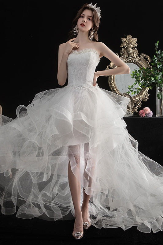 Retro Princess Strapless Tulle Ball Gown Wedding Dress Secondary image
