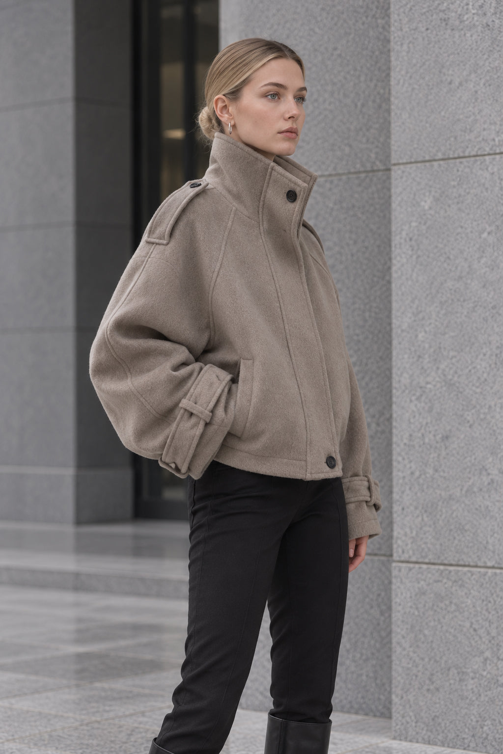 Vintage Stand Collar Buttoned Short Wool Coat