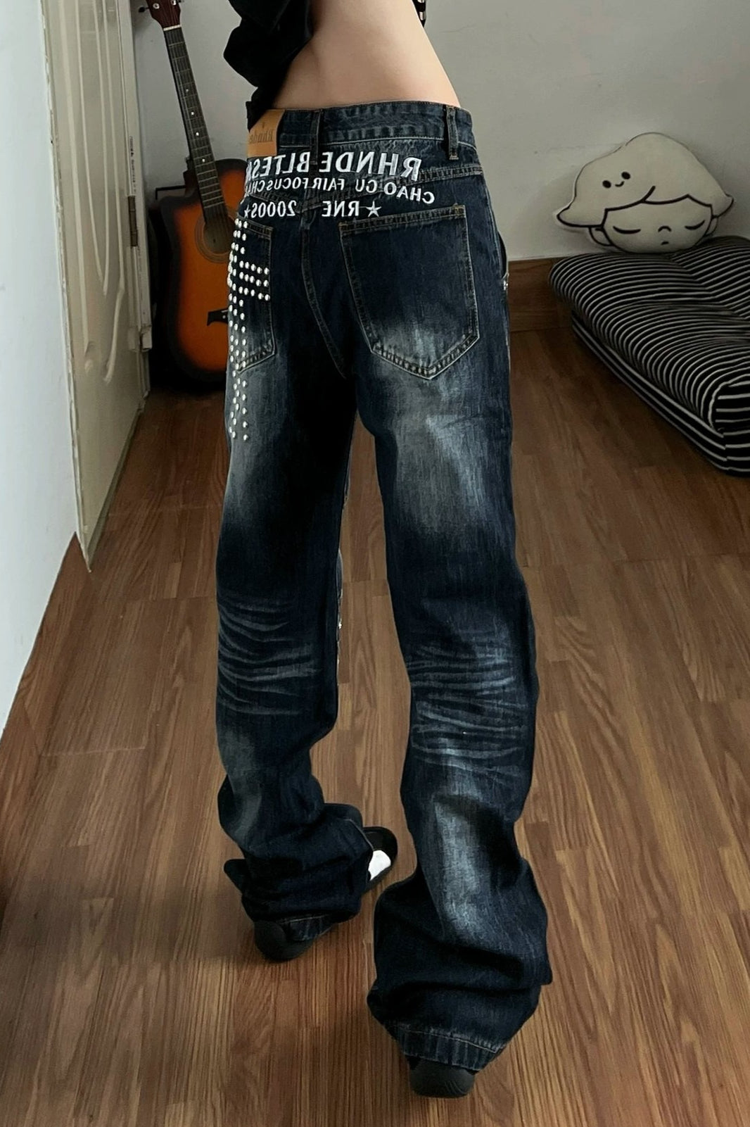Studded Panel Low Rise Streetwear Jeans Secondary image