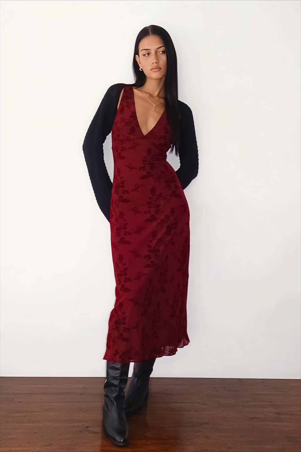 V-Neck Sleeveless Slim Fit Floral Dress