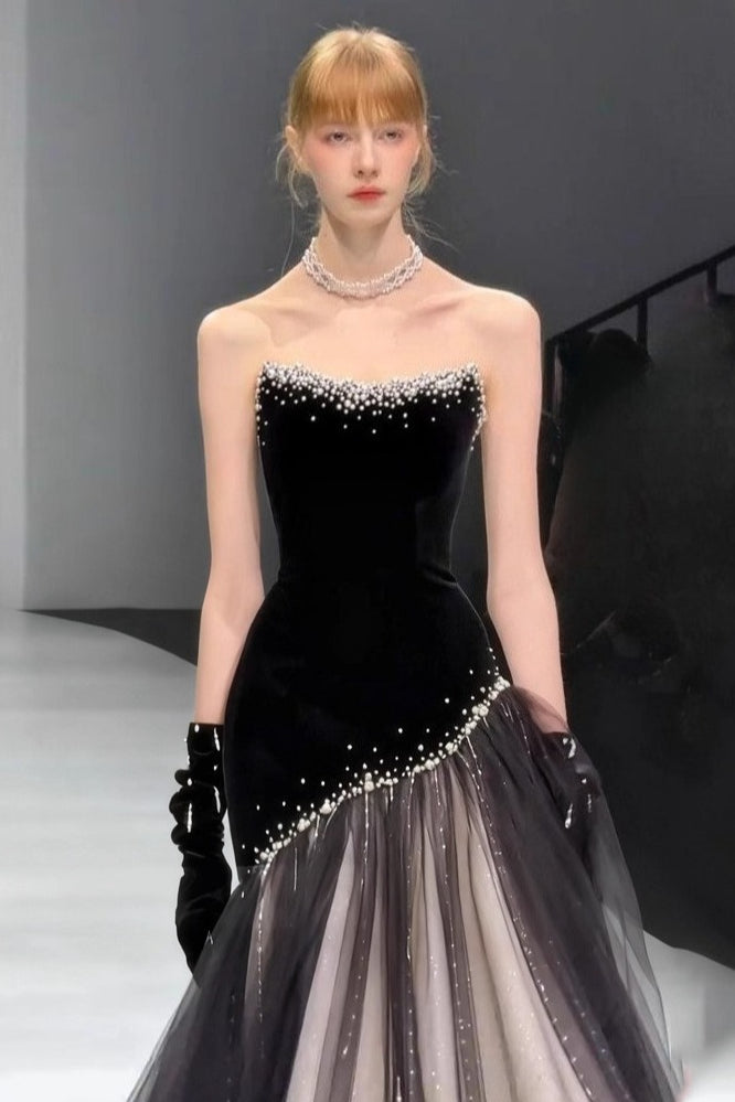 Strapless Tulle Train Prom Dress Secondary image