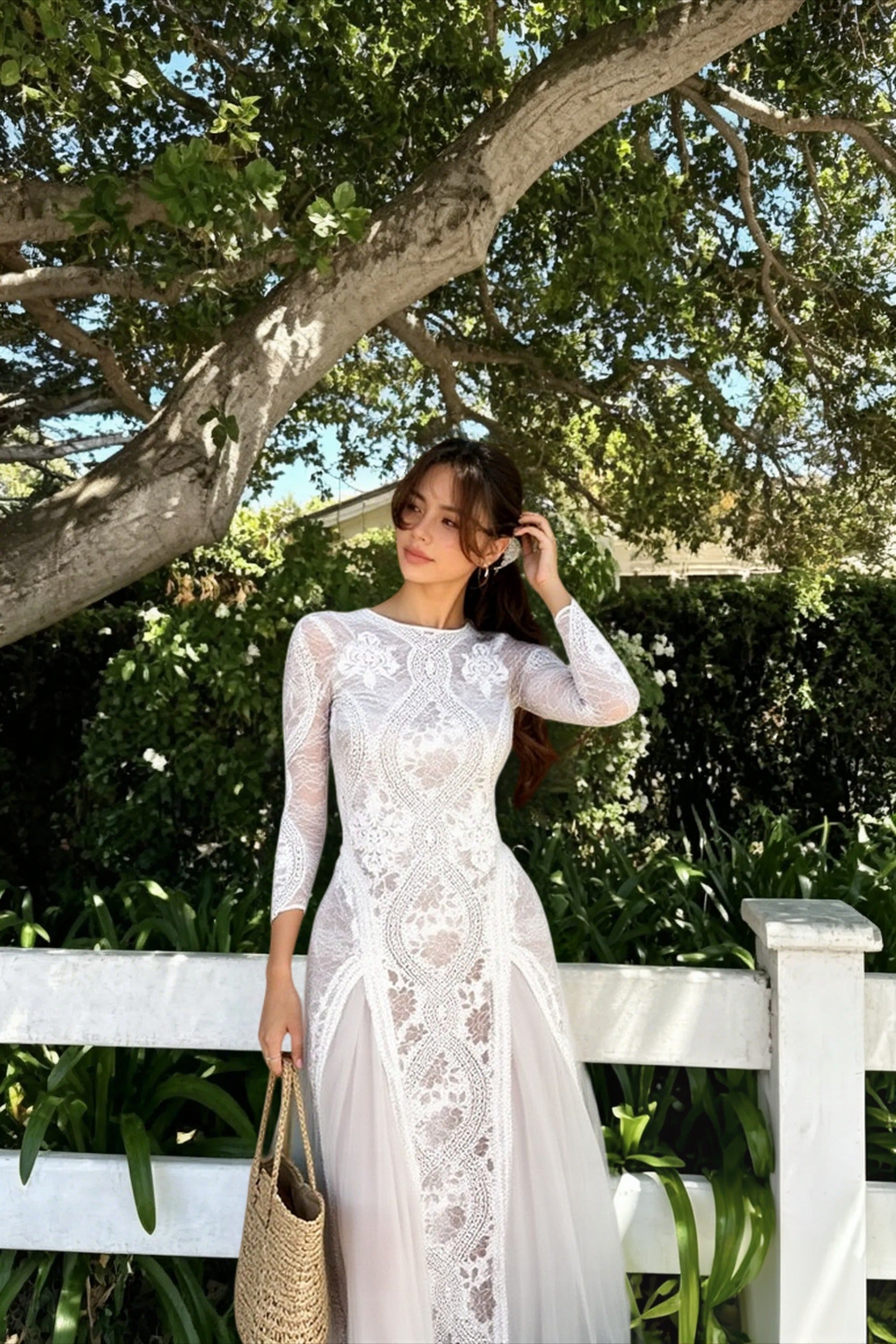 Round Neck Long Sleeve Lace Back Prom Dress Main image