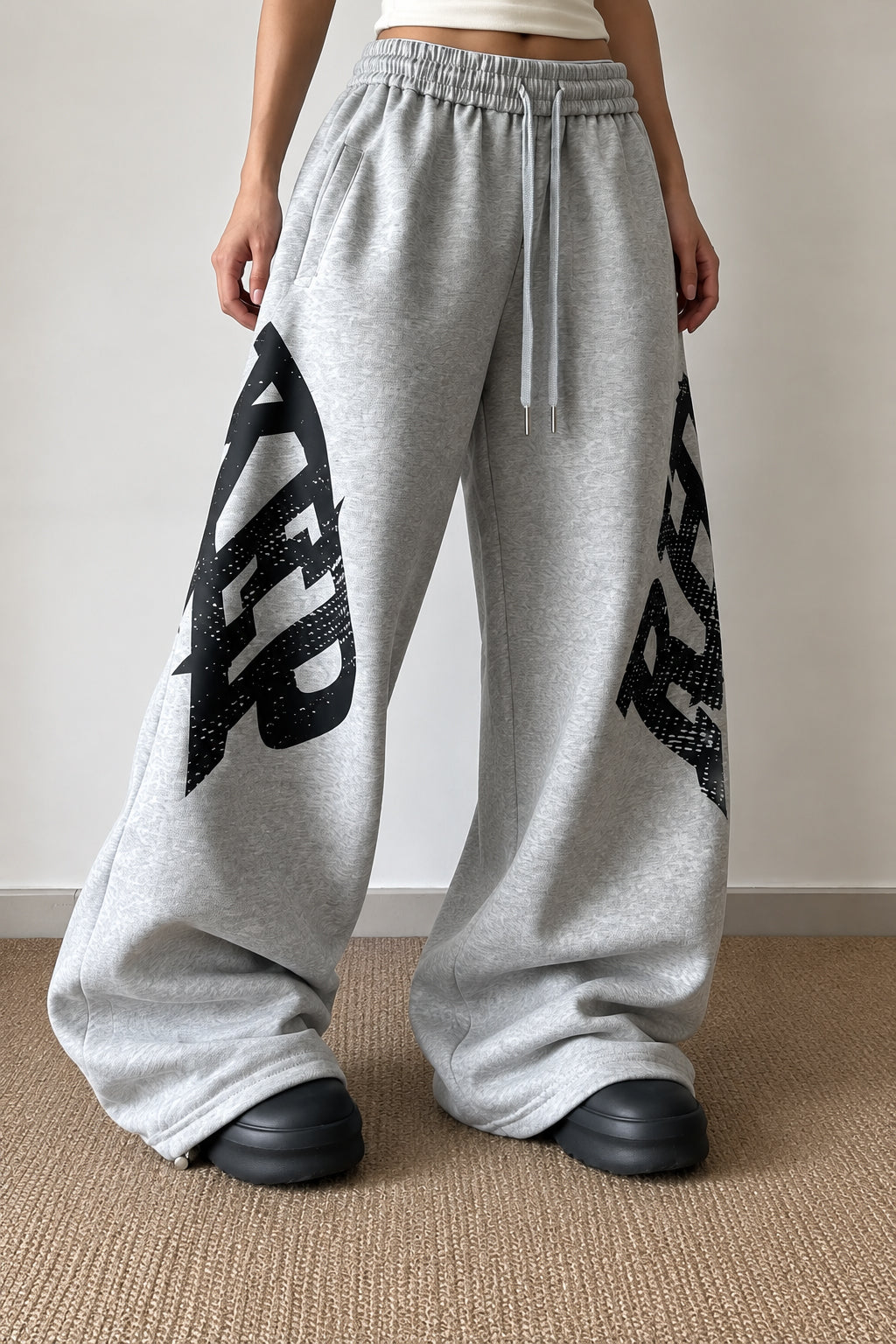 Oversized Letter Print Wide Leg Pants Secondary image