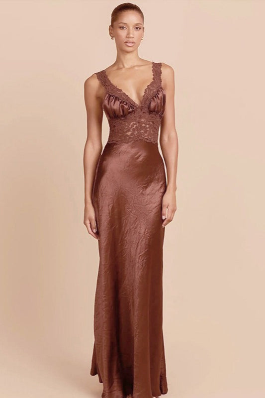 Low-Cut Lace Cami Panel Bodycon Maxi Lace Dress Main image