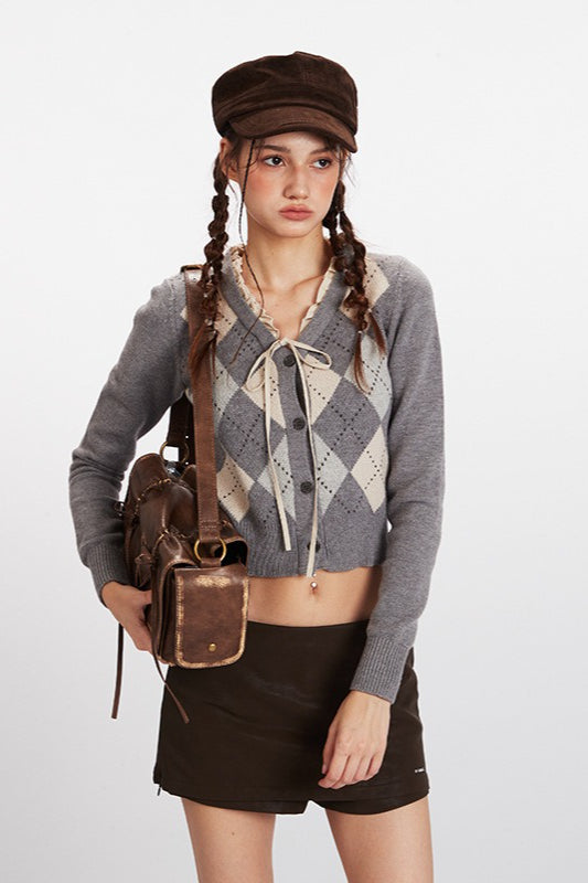 Argyle V-Neck Cropped Knit Top Main image
