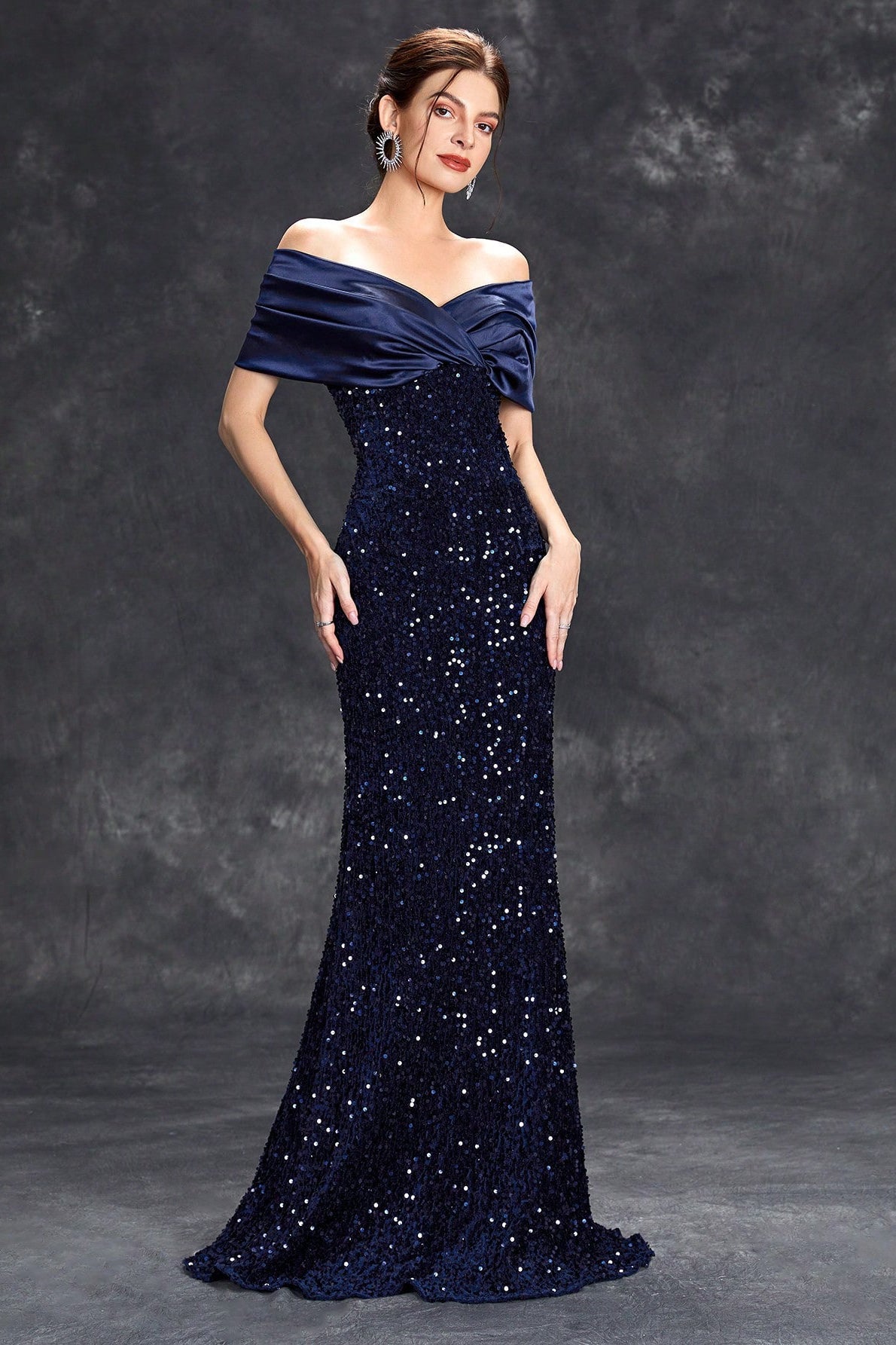 Slit Bodycon Gown Prom Dress Secondary image