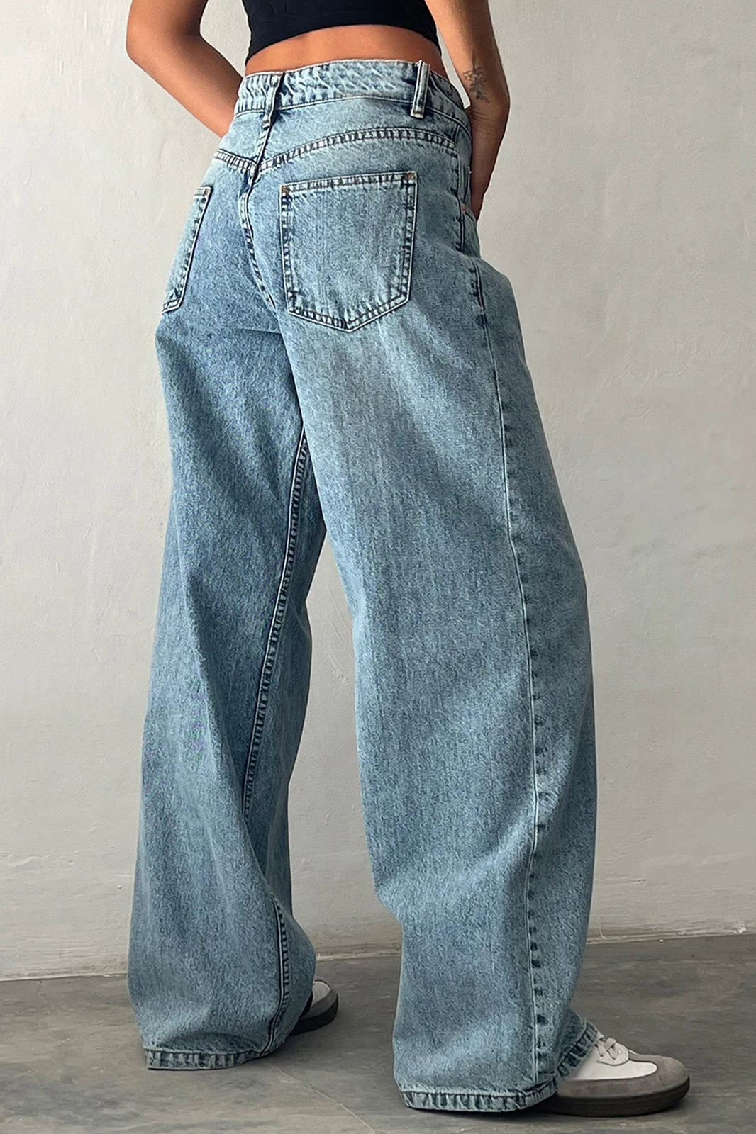 Solid Color Wide Leg Denim Jeans Secondary image