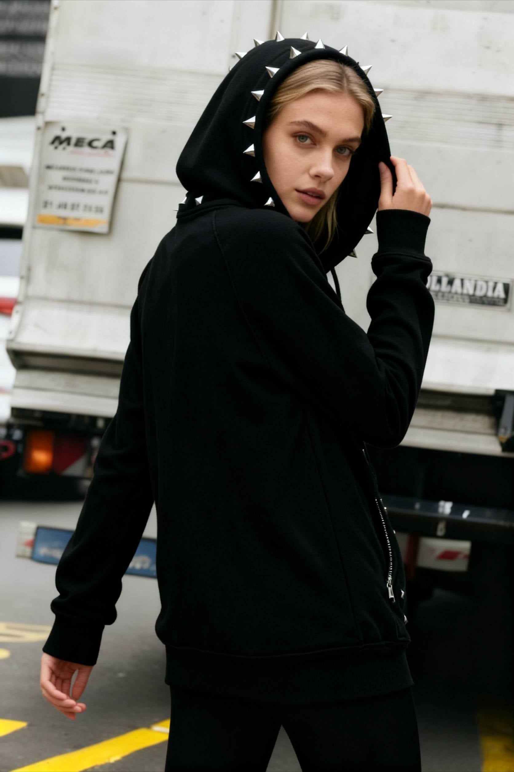 Studded Zipper Gothic Hoodie Secondary image