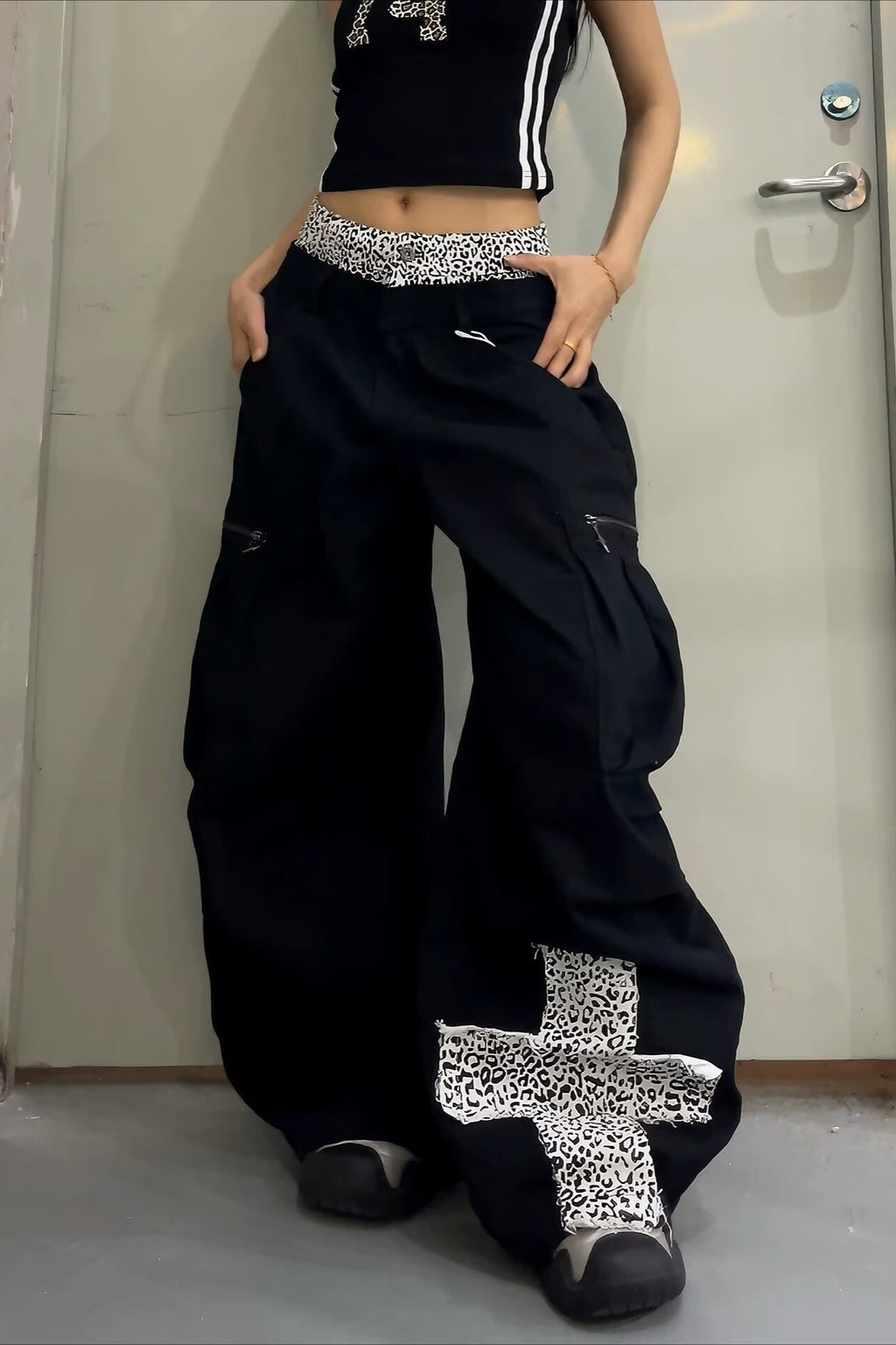 Leopard Cross Double Waist Cargo Jeans