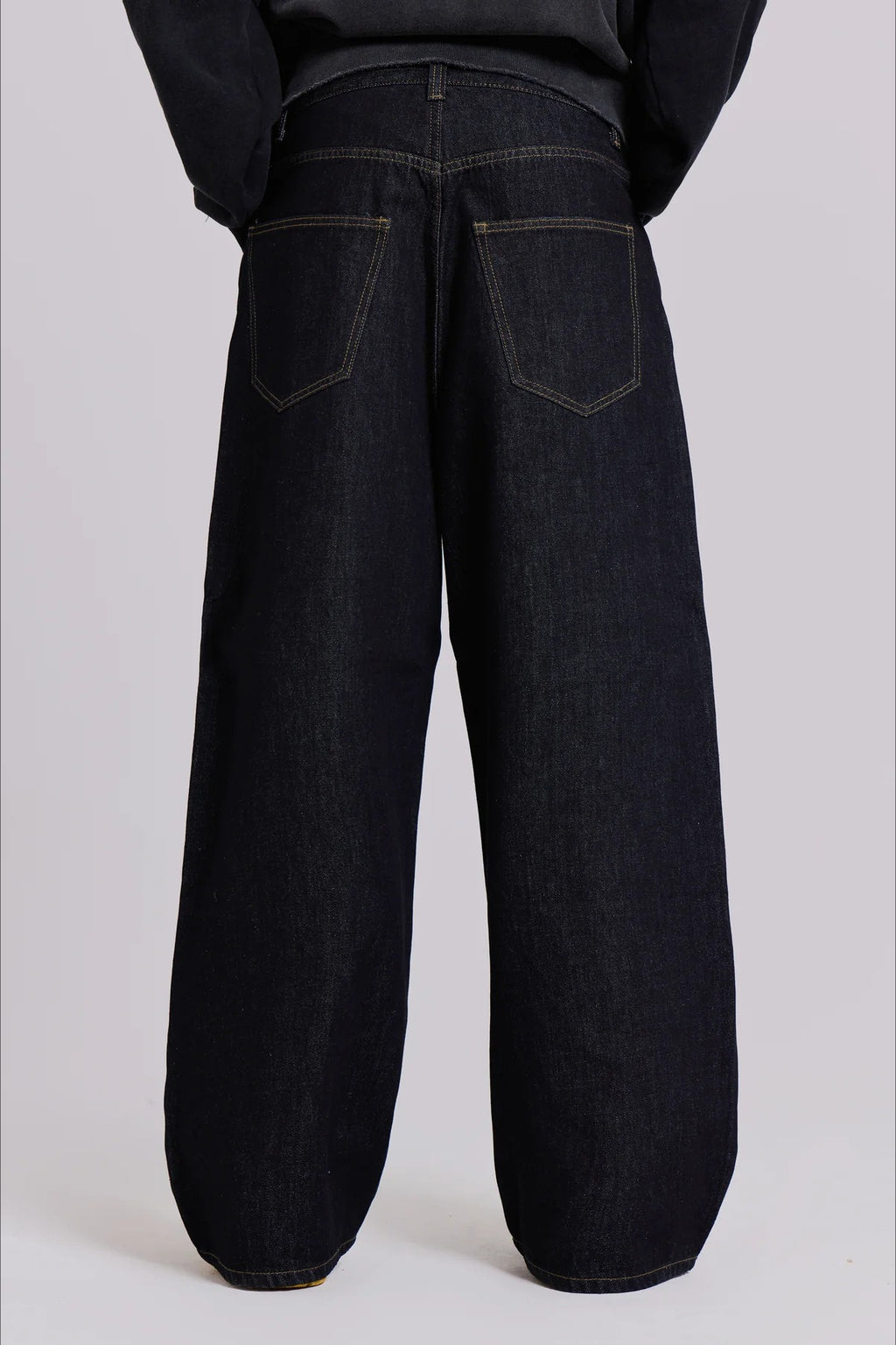 Bold Letter Graphic Loose Straight Jeans
