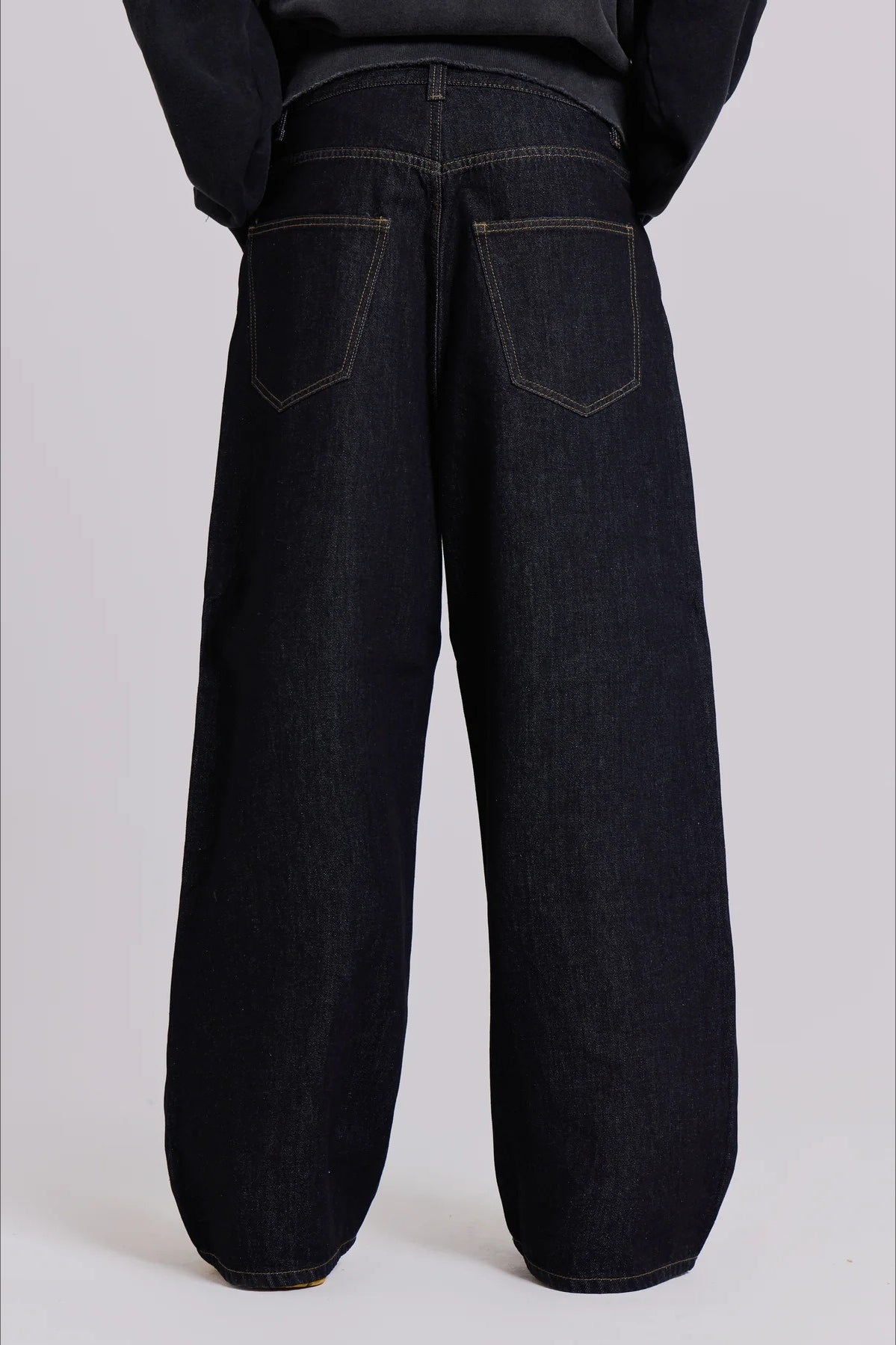 Bold Letter Graphic Loose Straight Jeans