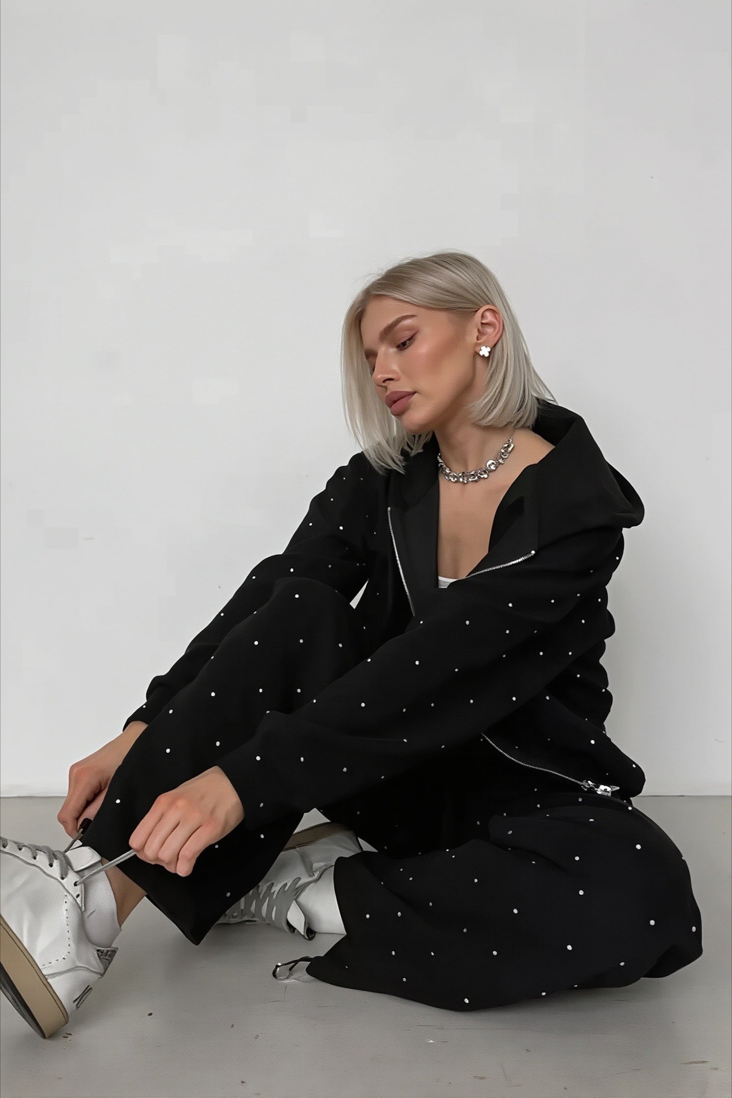 Rhinestone Hooded Loose Fit Two-Piece Set Secondary image