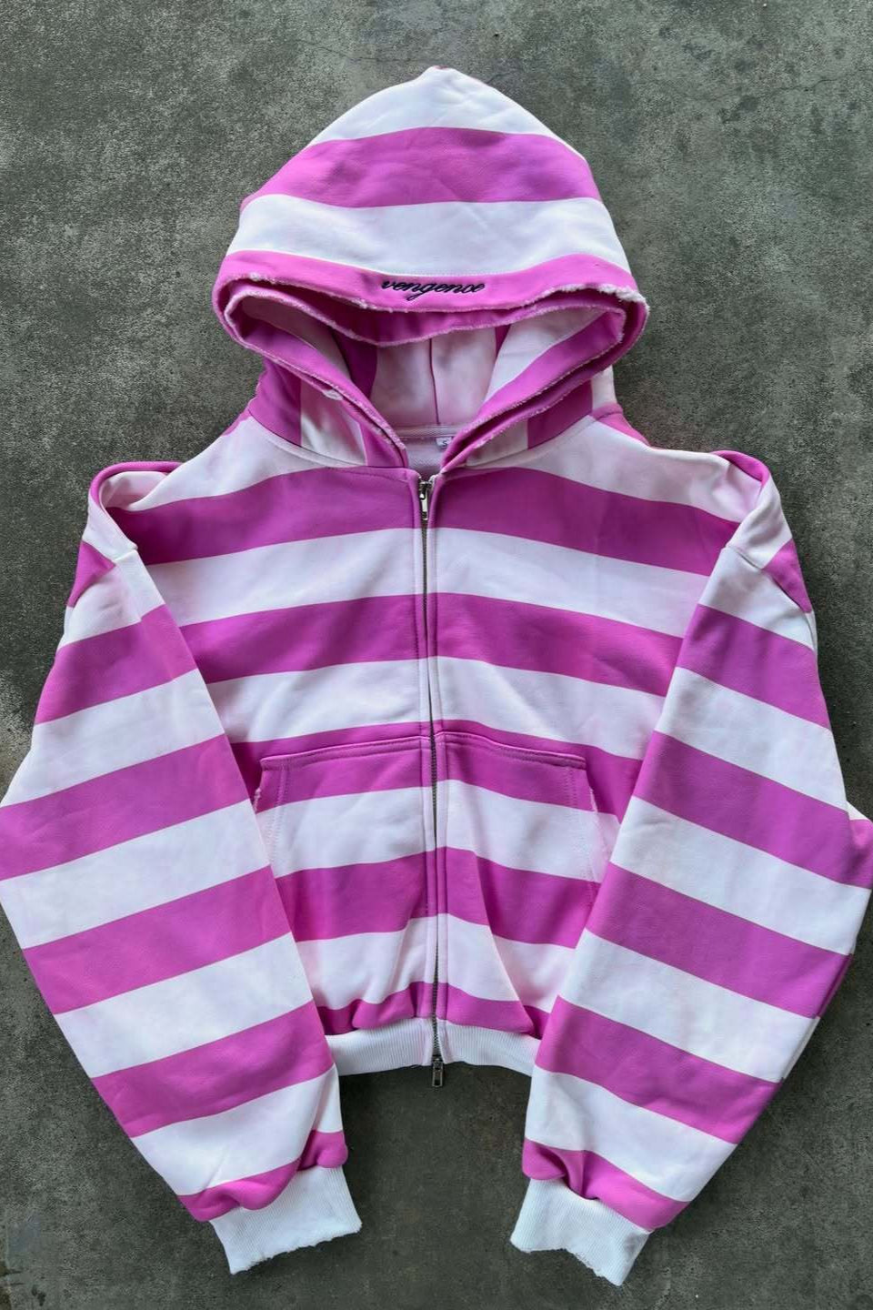 Contrast Stripe Zip Front Cropped Hoodie Main image