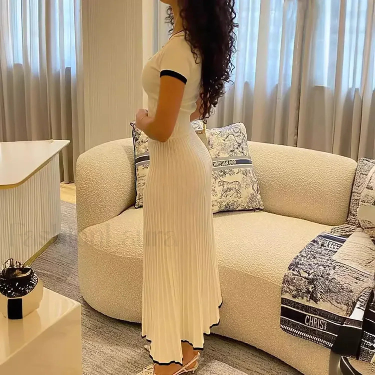 Elegant White Skirt Pleated Two Piece Set