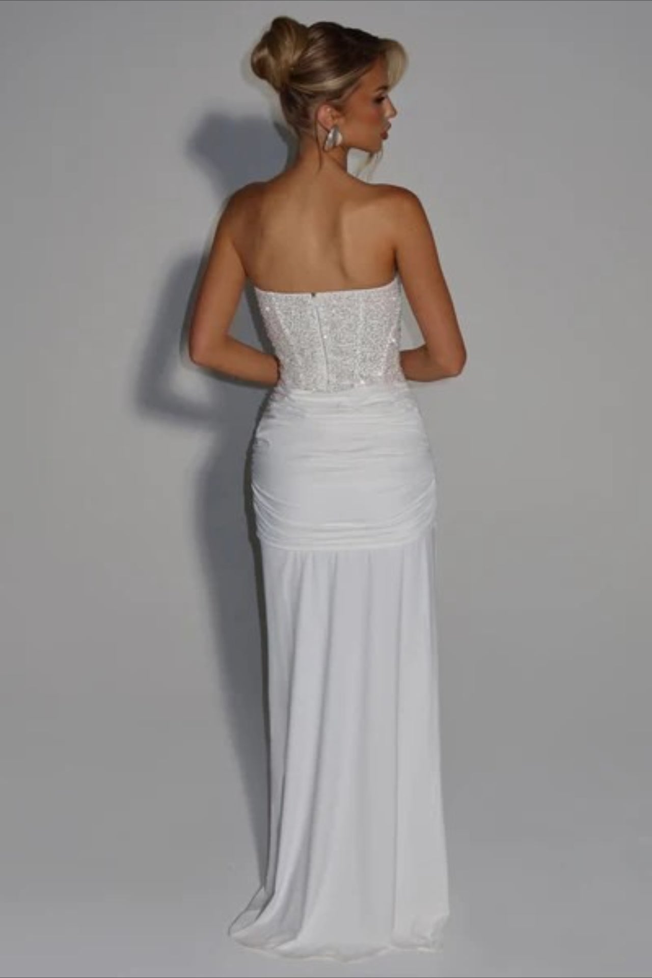 Deep Plunge Bodycon Mermaid Gown Prom Dress Secondary image