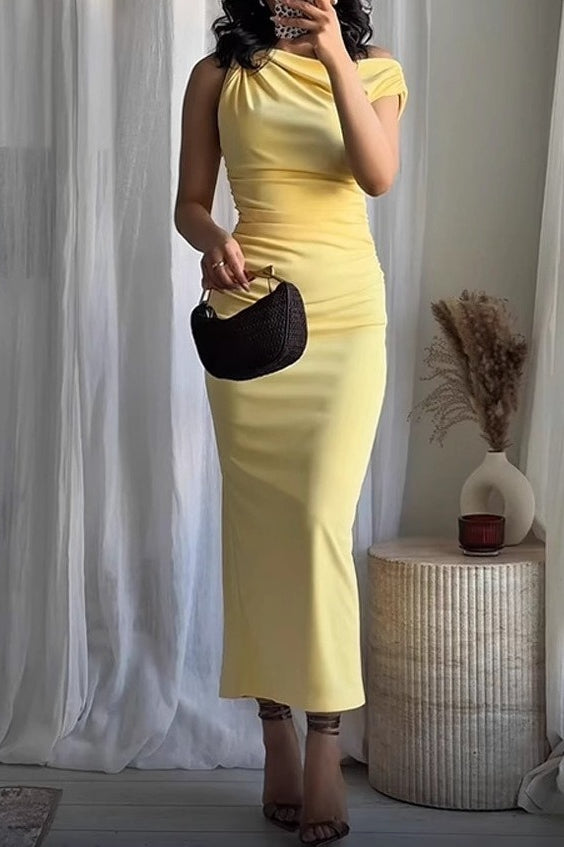Asymmetrical Shoulder Ruched Sleeveless Bodycon Formal Dress Main image