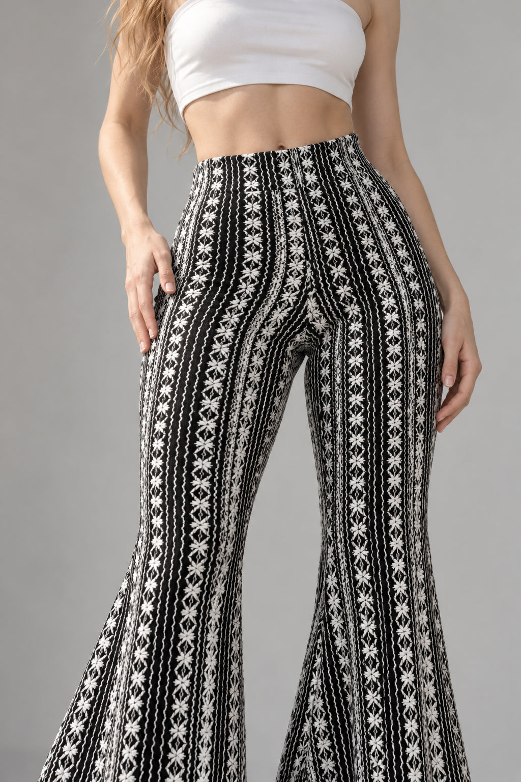 Striped Knit Elastic Flare Pants