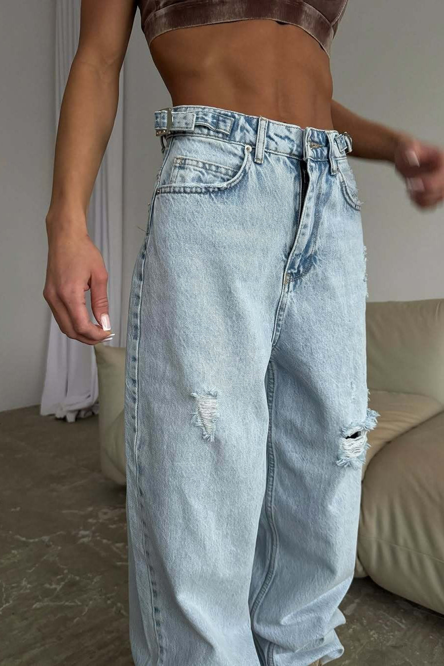 High Waist Ripped Wide Leg Jeans Secondary image
