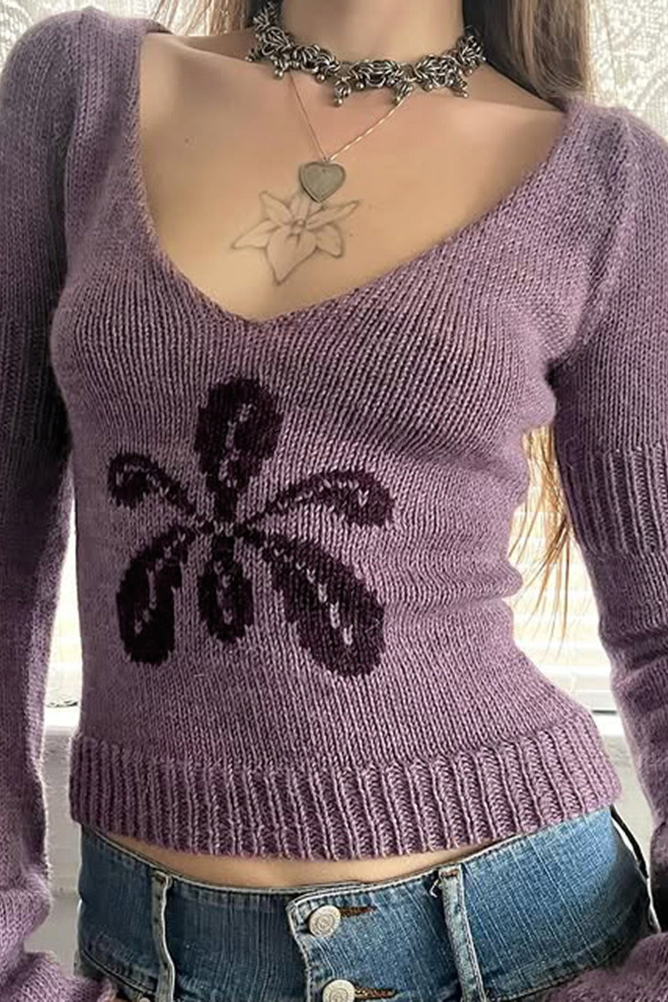Relaxed Fit V-Neck Floral Sweater Secondary image