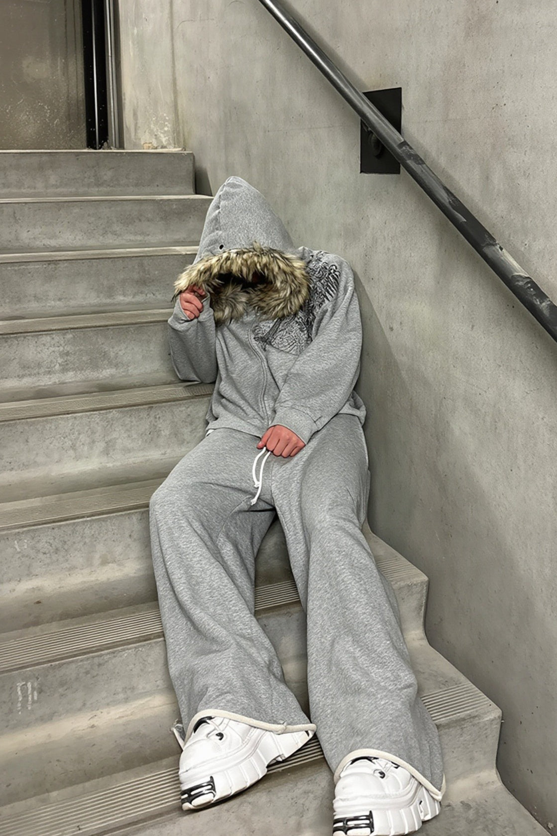 Faux Fur Hood Graphic Oversized Pullover Hoodie Main image