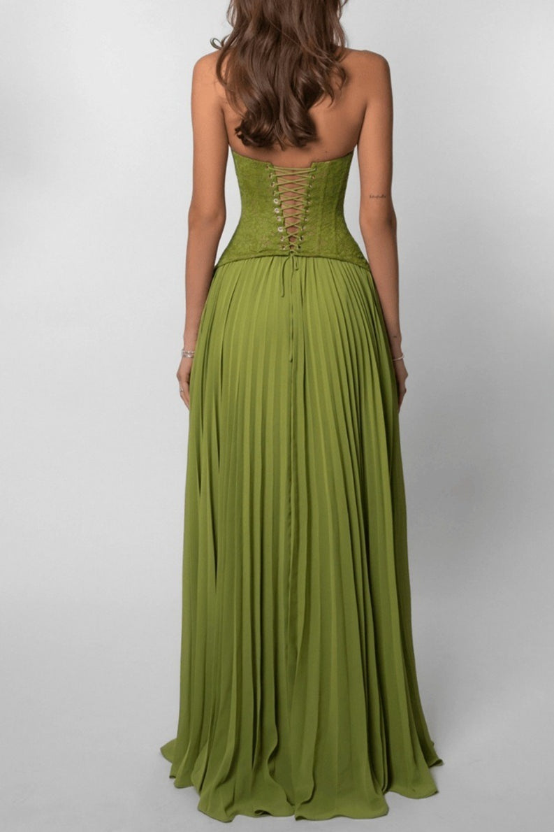 Low Cut Halter Bodycon Vacation Dress