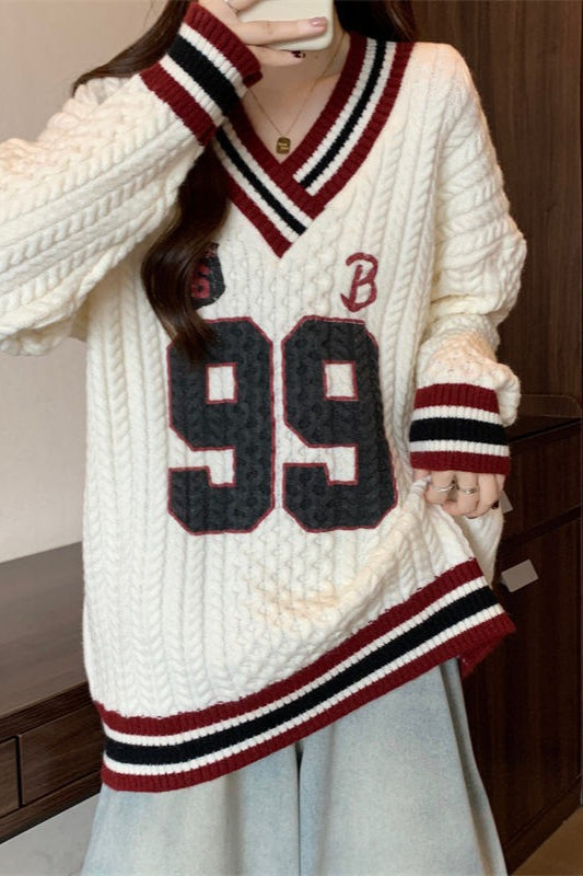 Contrast V-Neck Plus Size Sweater Secondary image