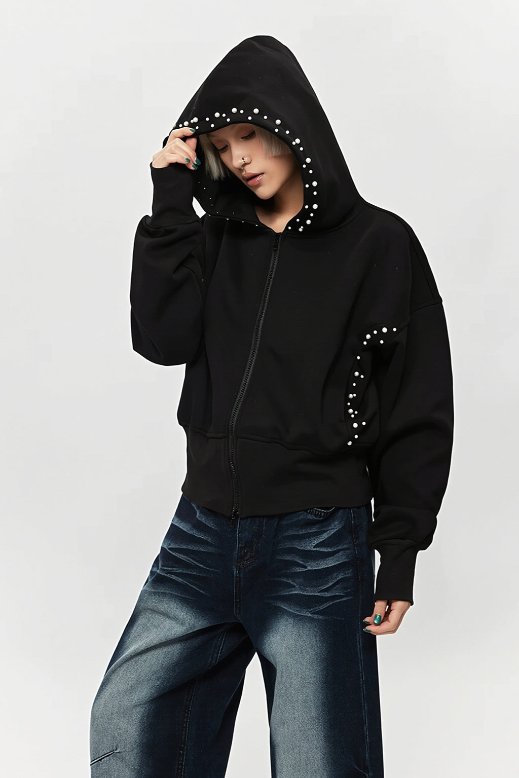 Pearl Detail Cropped Fitted Zip-Up Hoodie