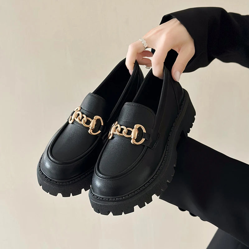 Black Patent Leather Platform Fashion Tassel British Middle Heels Flats Loafers Main image