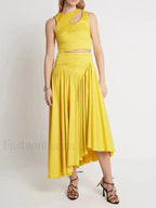 Slim Hollow Pleated Skirt Two Piece Set