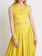 Slim Hollow Pleated Skirt Two Piece Set