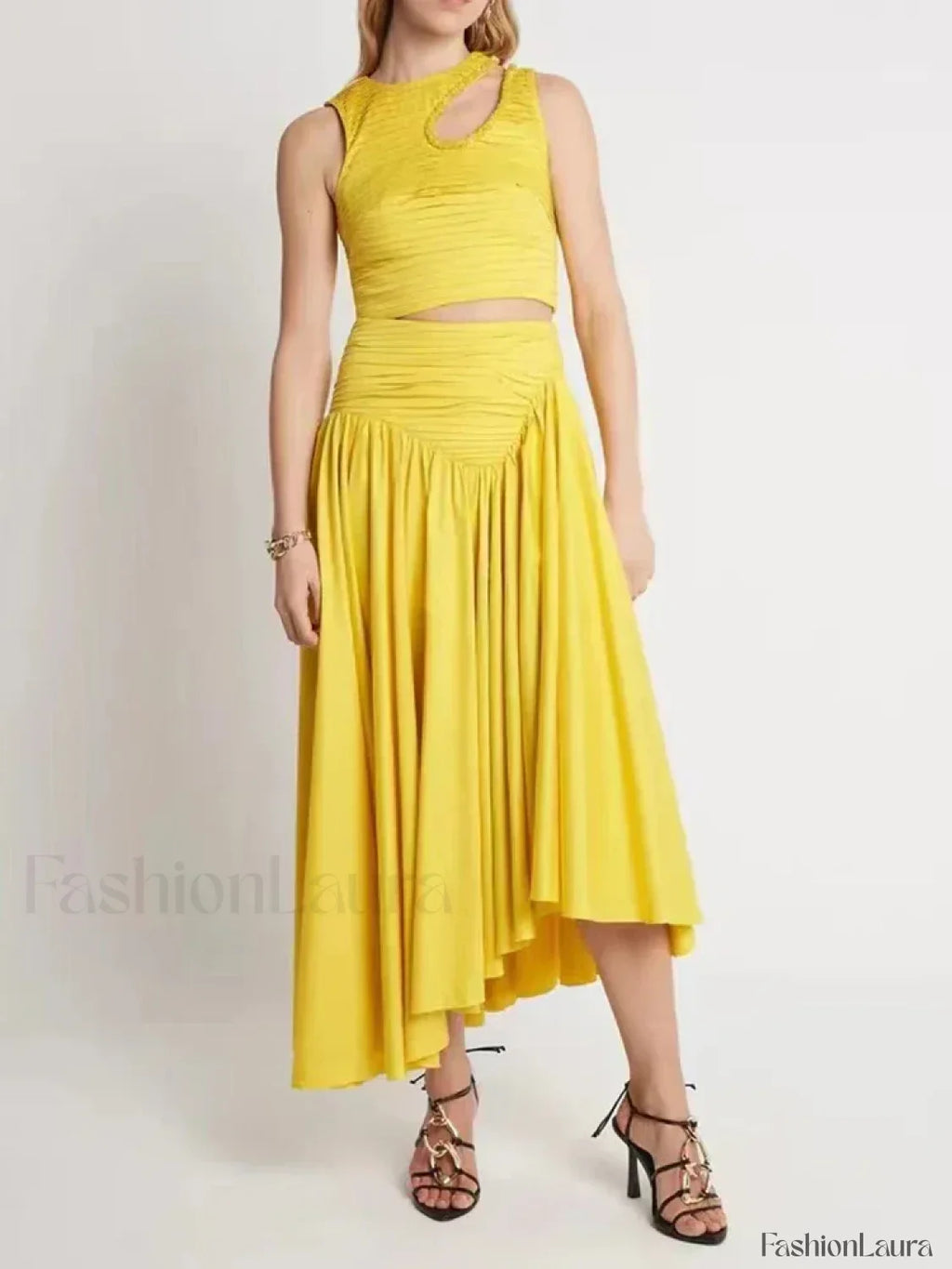 Slim Hollow Pleated Skirt Two Piece Set