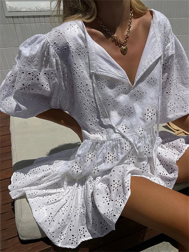 Elegant Lace Floral V-neck Mini Dresses Secondary image