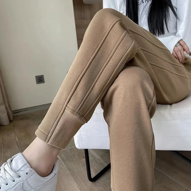 Plush Warm Drawstring Loose Solid Casual Women's Fleece Sweatpants Main image