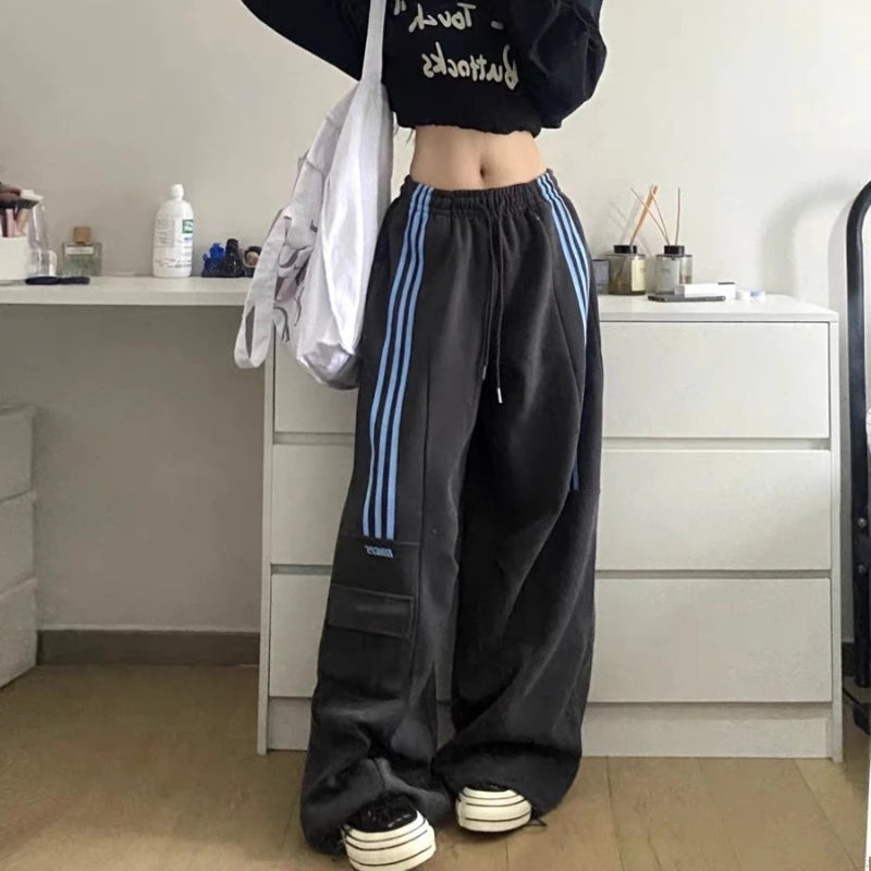 Women's Striped High-waisted Wide-leg Casual Sporty Sweatpants Secondary image